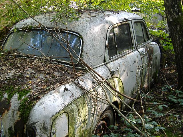 Autofriedhof - 155.JPG - Historischer Autofriedhof,    Gürbetal (CH)